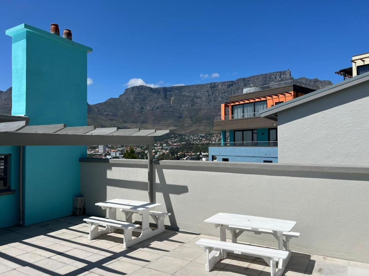 Table Mountain Inn เคปทาวน์ ภายนอก รูปภาพ